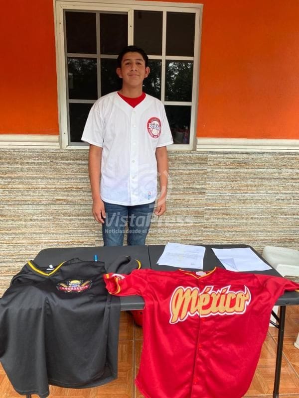 Adolescente firma con Diablos Rojos de México Vista Press Noticias