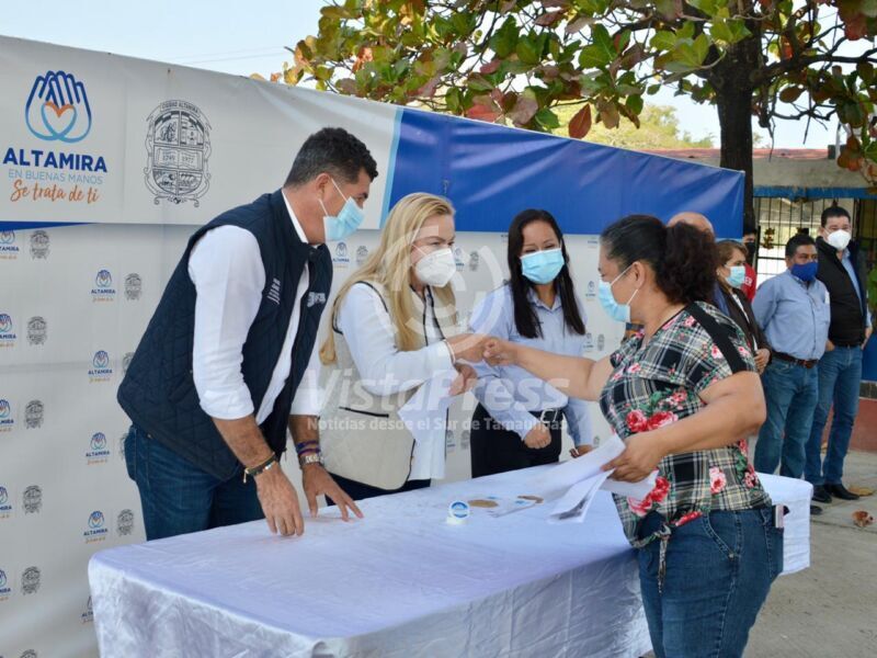 Apoya Gobierno De Alma Laura Amparan Preparacion Academica De Alumnos Vista Press Noticias