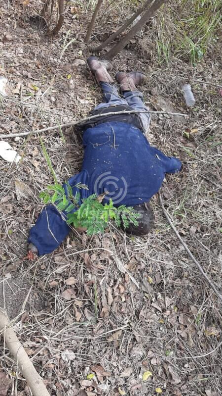 El infortunado hombre presentaba un avanzado estado de putrefacción. Ambas manos del cuerpo se presume fueron devorados por animales carroñeros.